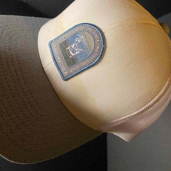 Lot of 2 Travis Mathew Hats: 1 Snapback + 1 Fitted L/XL White Cap READ DESC - Picture 6 of 16